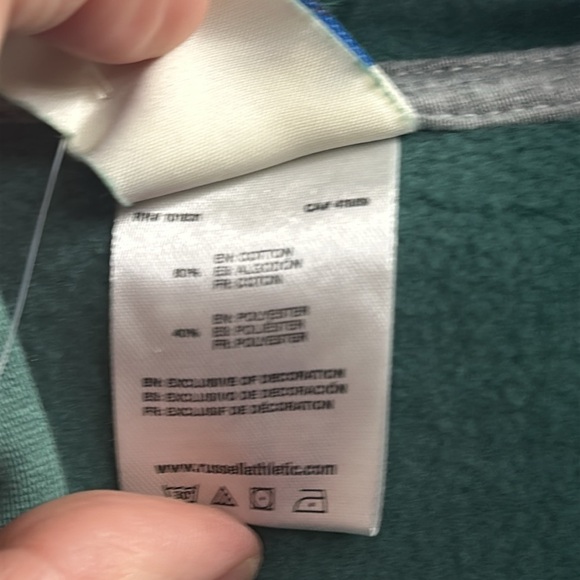 Russell Athletic UO Exclusive Remmington Sweatshirt Green Size Large. NWT. - Picture 6 of 11
